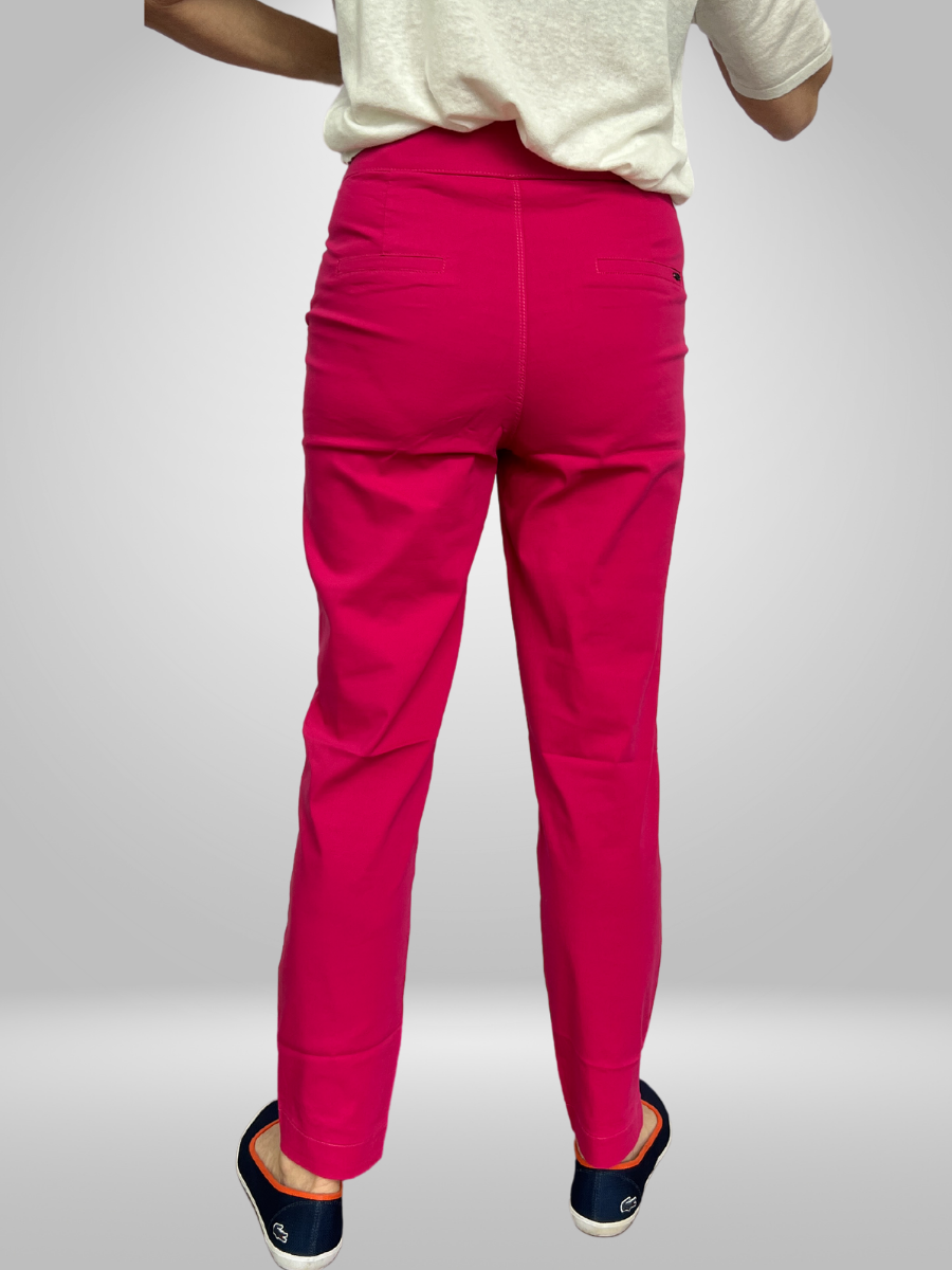 Introducing Munna Pants - the perfect combination of comfort and style. Made with lightweight and stretchy fabric, these pants provide a comfortable fit and breathability for all-day wear. Say goodbye to discomfort and hello to effortless style with Munna Pants.