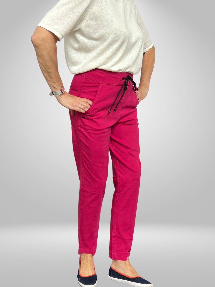 Introducing Munna Pants - the perfect combination of comfort and style. Made with lightweight and stretchy fabric, these pants provide a comfortable fit and breathability for all-day wear. Say goodbye to discomfort and hello to effortless style with Munna Pants.
