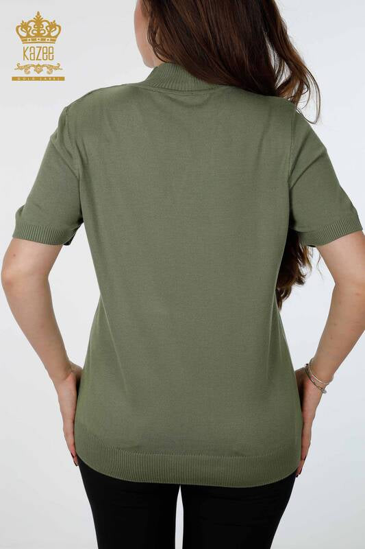 Stay cozy and stylish with Kazee's Women's Knitwear Sweater High Collar. Made with 92% Viscose and 8% Elite, this sweater is soft and comfortable. The model is 1.65 cm tall with a bust of 106 cm, waist of 91 cm, and hips of 110 cm. Perfect for any occasion, this sweater is a must-have for your wardrobe.