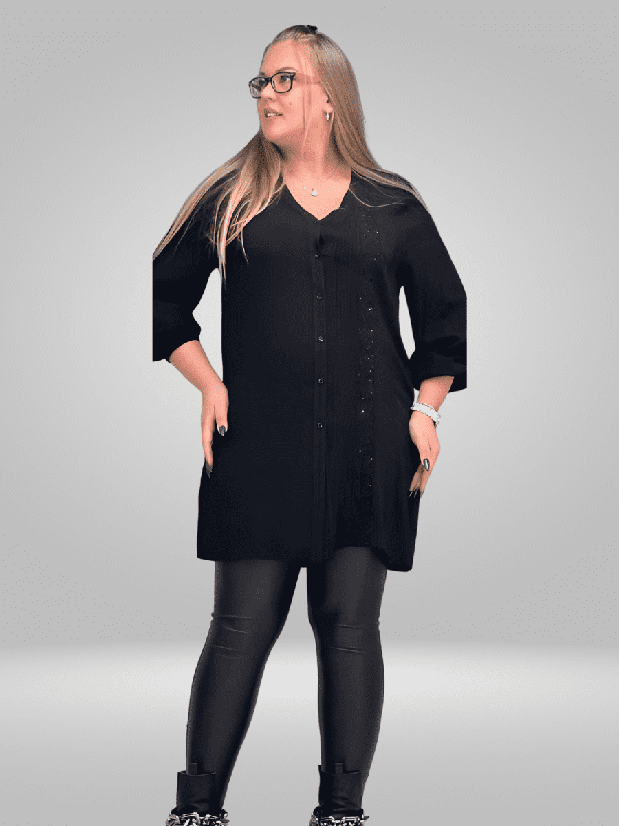 Upgrade your wardrobe with the Ay-Sel Plus Size Shirt Tunic, made from soft and breathable fabric for ultimate comfort. Perfect for any occasion, this tunic is versatile and durable, making it a must-have for your daily activities. Available in a range of sizes for all body types.