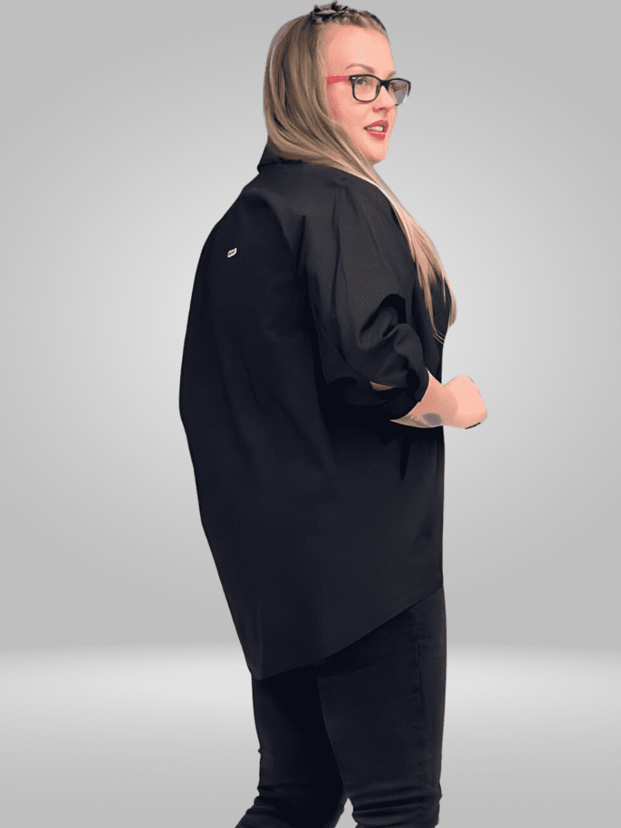 Upgrade your wardrobe with the Ay-Sel Plus Size Shirt. This lightweight and comfortable shirt offers a tailored fit and is perfect for everyday wear. Add this versatile piece to your fashion collection now.