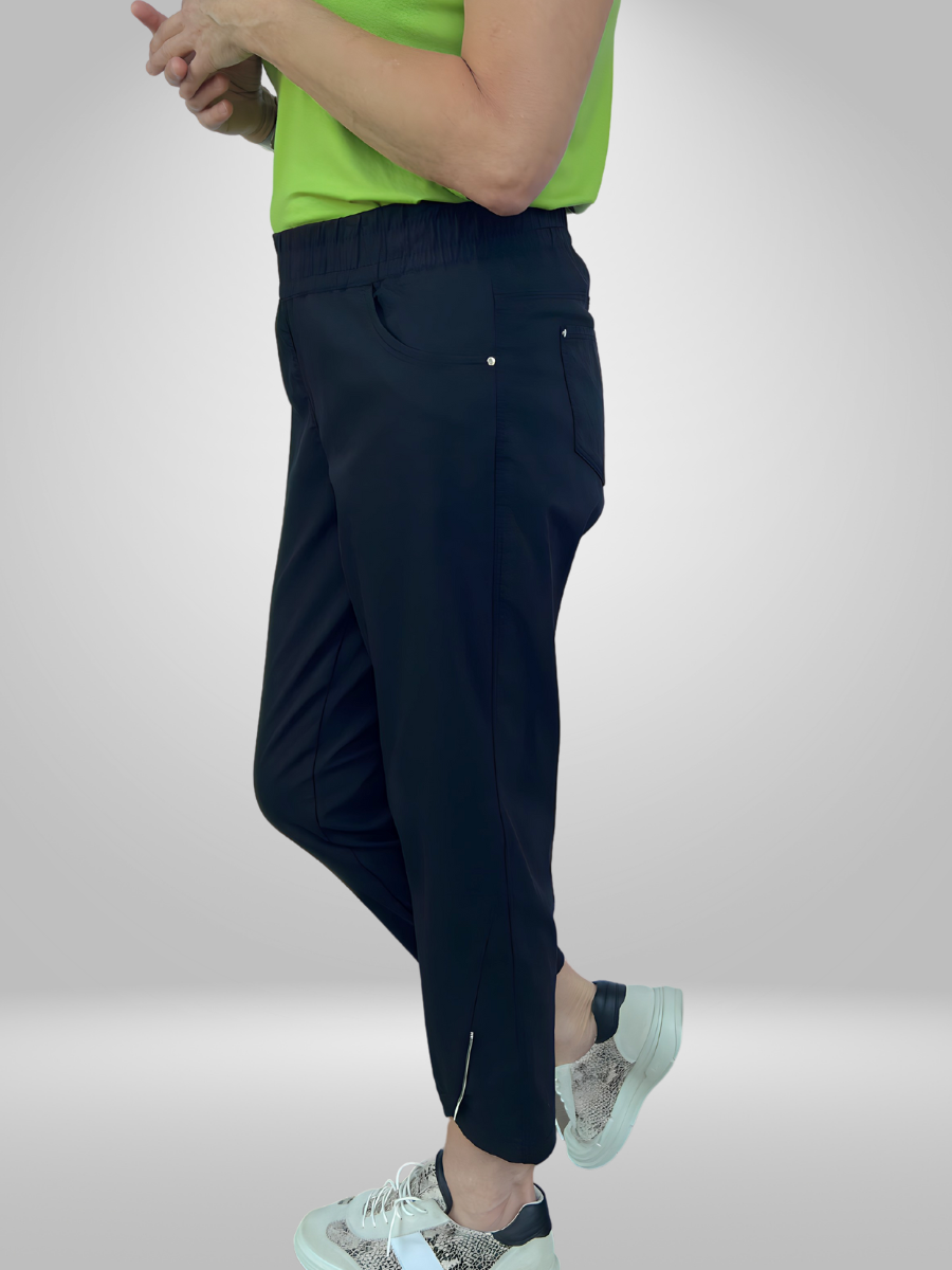 Upgrade your wardrobe with these stylish Divas Tapered Leg Pants (14-20). Made with a blend of 65% cotton and 30% nylon, these pants offer both comfort and durability. Perfect for any occasion, these pants will have you looking and feeling your best. Shop now and elevate your fashion game!