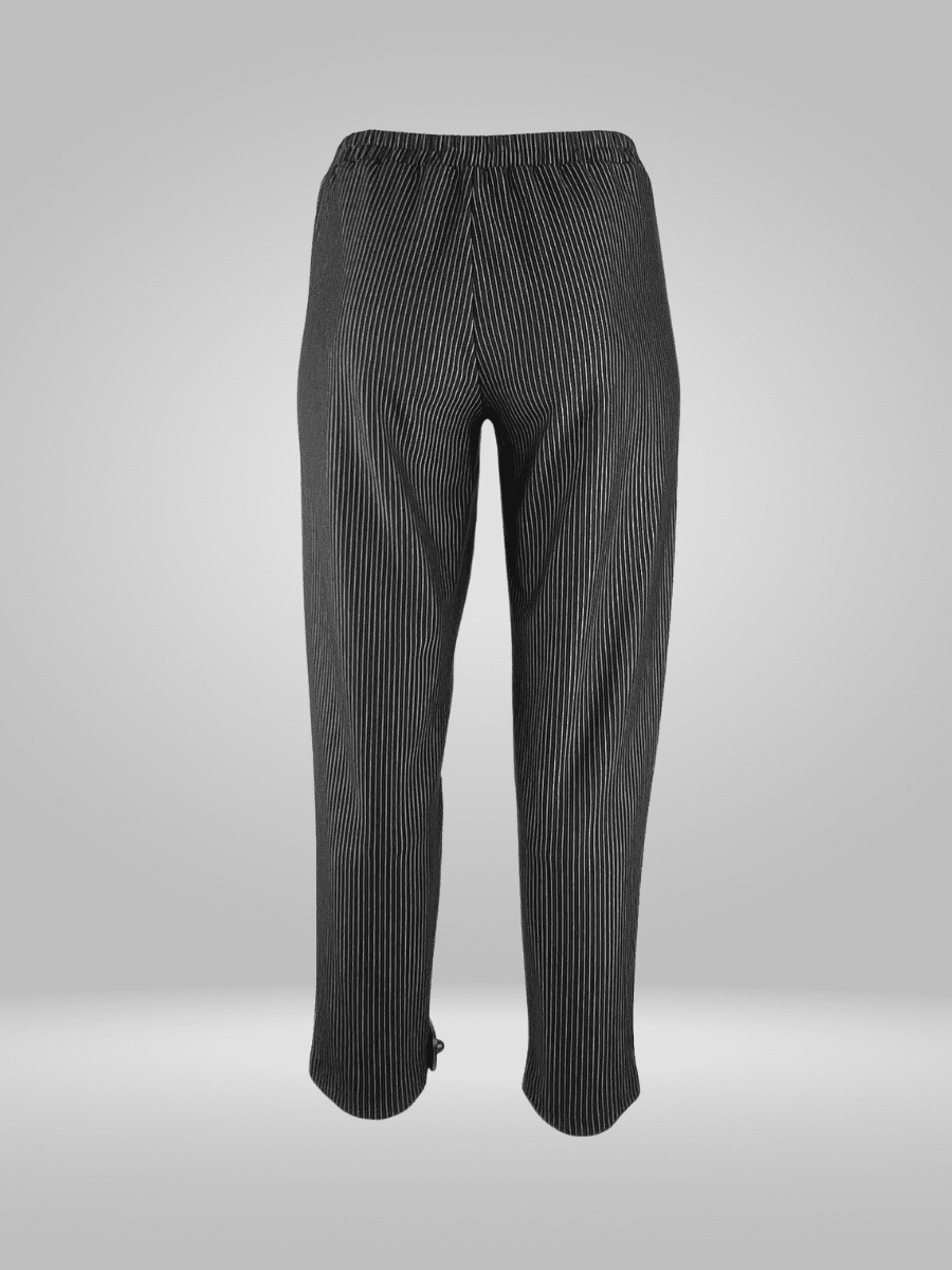 Upgrade your wardrobe with our Bisa Pegged Pants, crafted from 100% viscose for a comfortable and airy fit. These versatile pants are perfect for any occasion, offering a soft and flowy feel. Elevate your style with these lightweight and breathable pants.