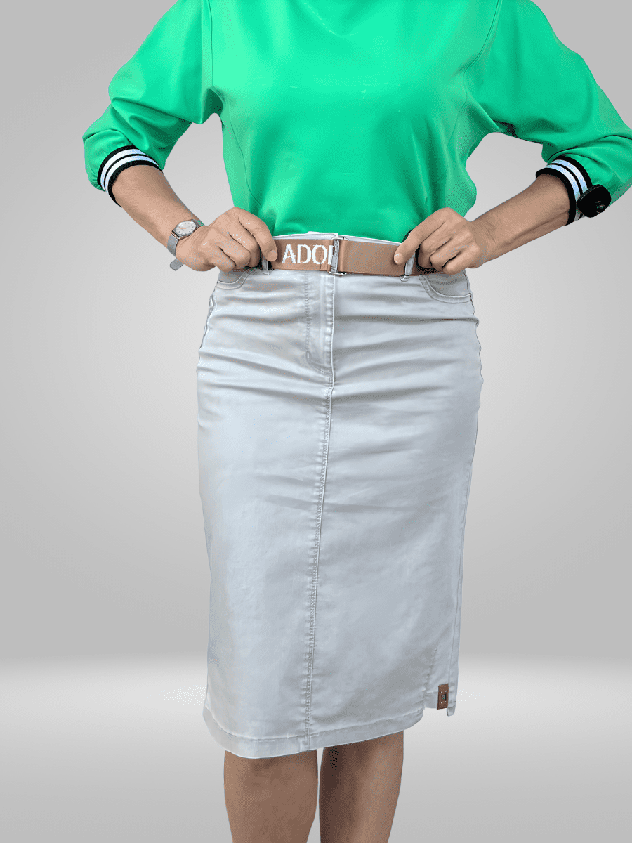 Upgrade your denim game with the Adorati Plus Size Denim Skirt, available in sizes 12-26. This stylish skirt is designed to flatter curvy figures, with a flat lay measurement of 86cm at the waist and 104cm at the hip. The length measures 66cm, and the hem is 104cm. Perfect for any occasion, this denim skirt is a must-have for your wardrobe.