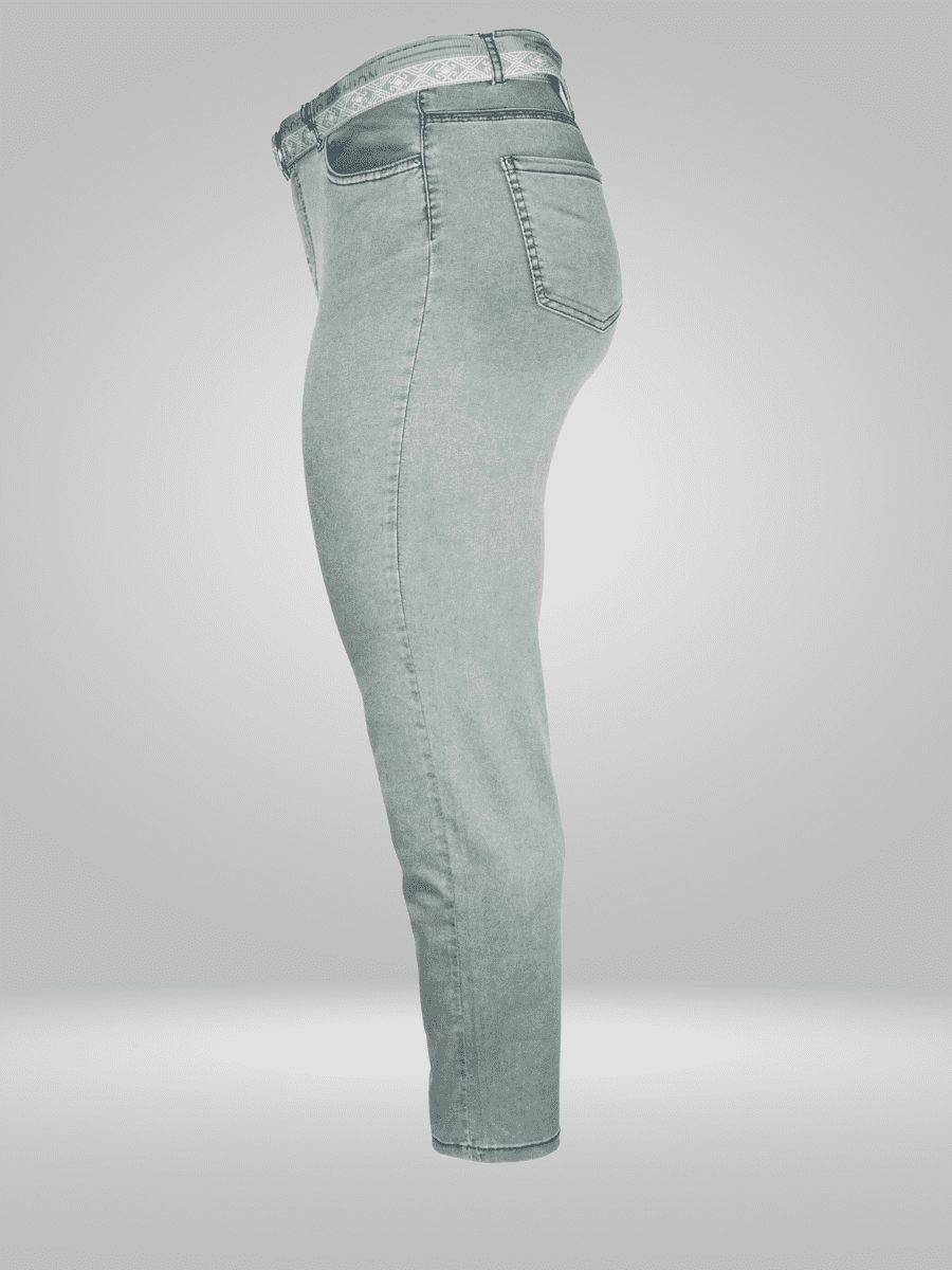 Elevate your wardrobe with Lady Coconad Jeans, crafted from 97% cotton and 3% elastane for the ultimate combination of comfort and fashion. These jeans are a must-have for any fashion-forward woman, offering the perfect fit and style. Make a bold statement and exude confidence with Lady Coconad Jeans.