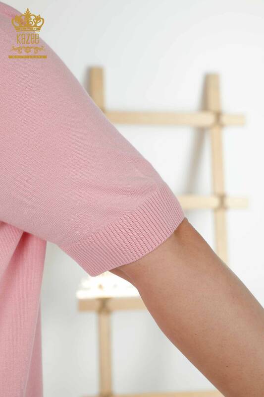 Stay cozy and stylish with Kazee's Women's Knitwear Sweater - Basic. Made with a lightweight blend of 92% Viscose and 8% Elastane, this sweater offers comfort and breathability for all day wear. Featuring a model with dimensions of 1.74 cm height, 108 cm bust, 87 cm waist, and 116 cm hips, this sweater is designed to flatter all body types. Perfect for any occasion, this sweater is a must-have addition to your wardrobe. Shop now and elevate your knitwear game!