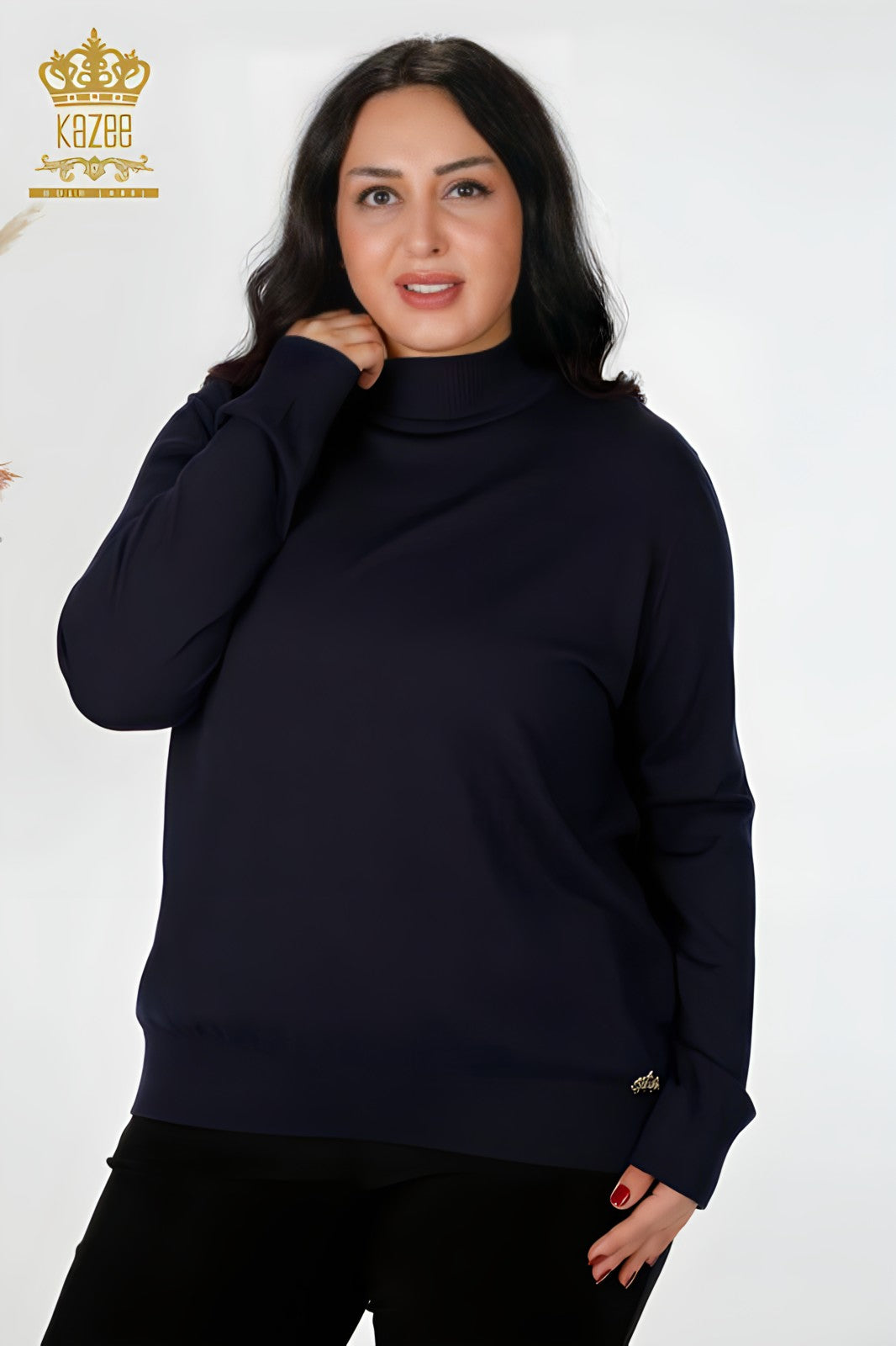 Stay cozy and stylish with Kazee's Women's Knitwear Sweater in a beautiful plum color. Made with 92% viscose and 8% elite materials, this high collar sweater is both comfortable and chic. Perfect for any occasion, this sweater is a must-have for your wardrobe. Model is 174cm tall and has a bust of 108cm, hips of 116cm, and waist of 87cm. Add this versatile and fashionable sweater to your collection today!