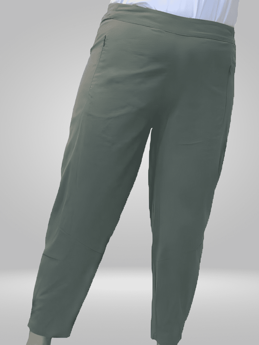 Upgrade your wardrobe with our Bisa Peg Leg Pants, crafted from 100% Viscose for ultimate comfort and style. These versatile pants are perfect for any occasion, offering a soft and lightweight feel for all-day wear. Available now!